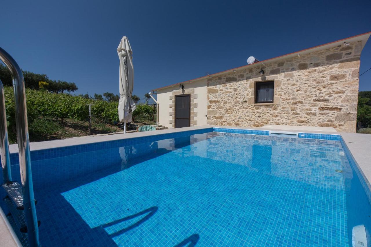 Villa Margarita'S Farm, Private Pool Malathiros Bagian luar foto